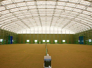 インドアコート